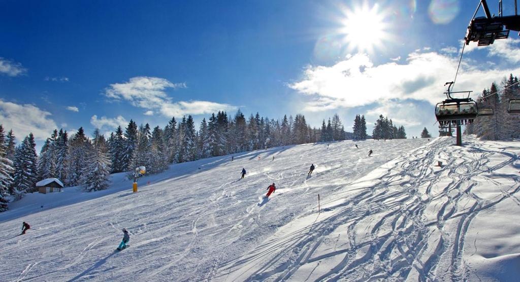 Apartma Na Ravnicah Cerkno Exteriör bild