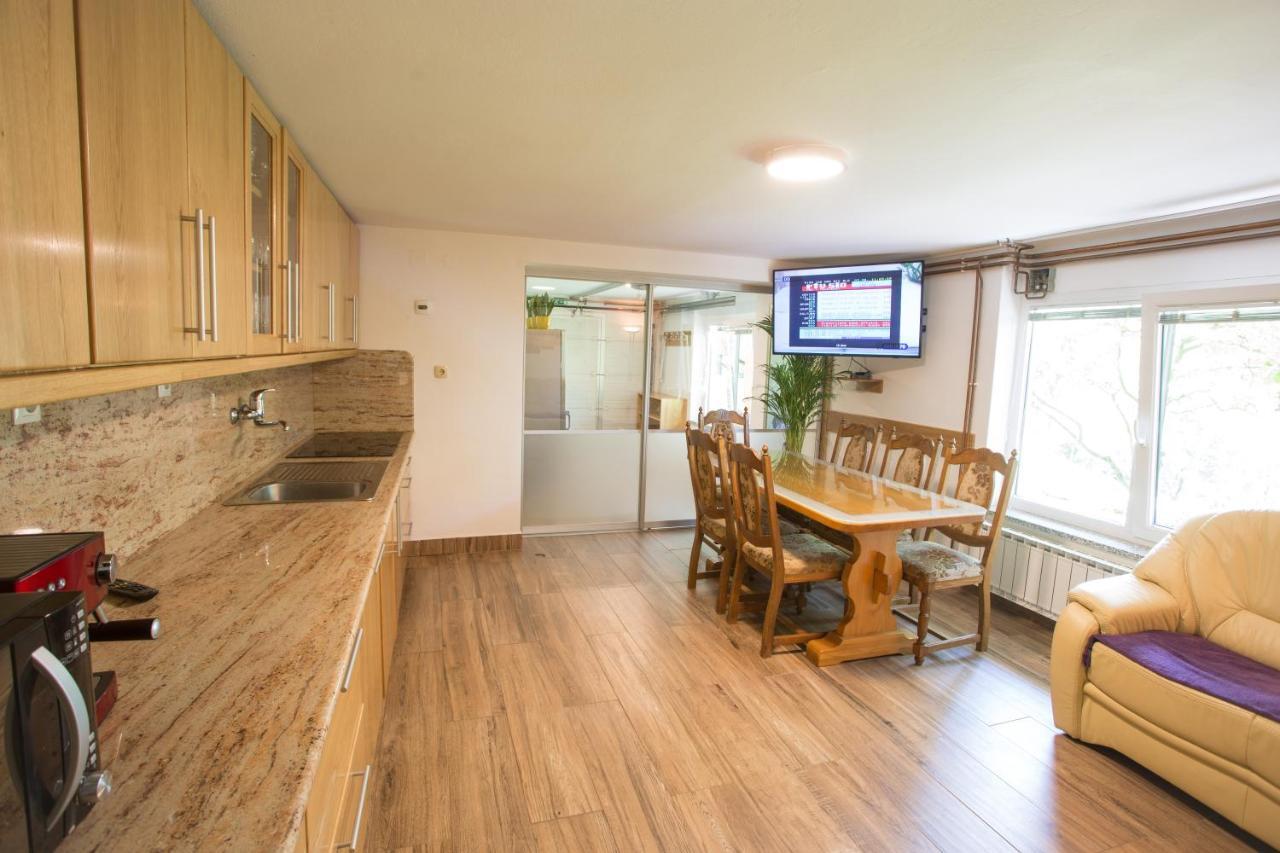 Apartma Na Ravnicah Cerkno Exteriör bild